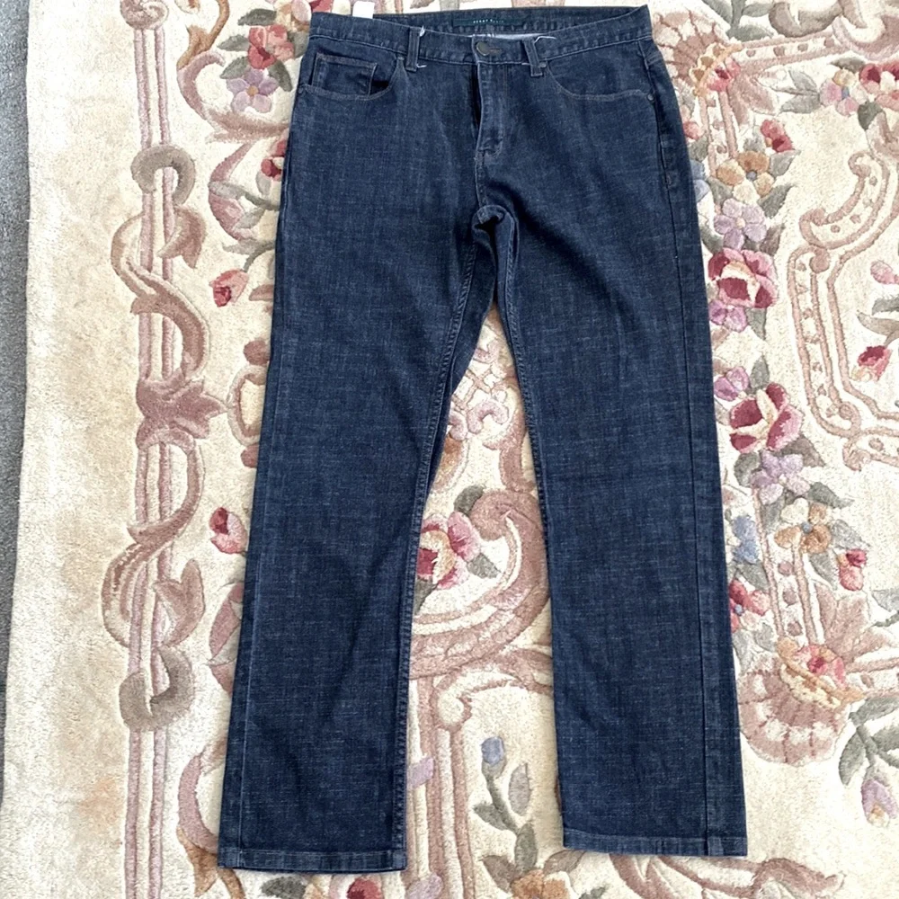 Perry Ellis SLIM FIT MEDIUM WASH DENIM JEANS - Picture 3 of 10